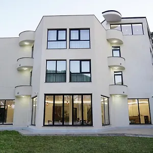 Hotel The Honeycomb Boutique, Golem (Tirana)