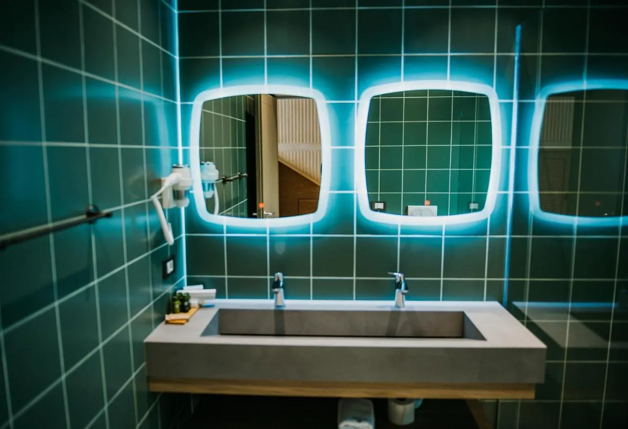 ****  Elite Bay Hotel Lalez Durres Albánia
